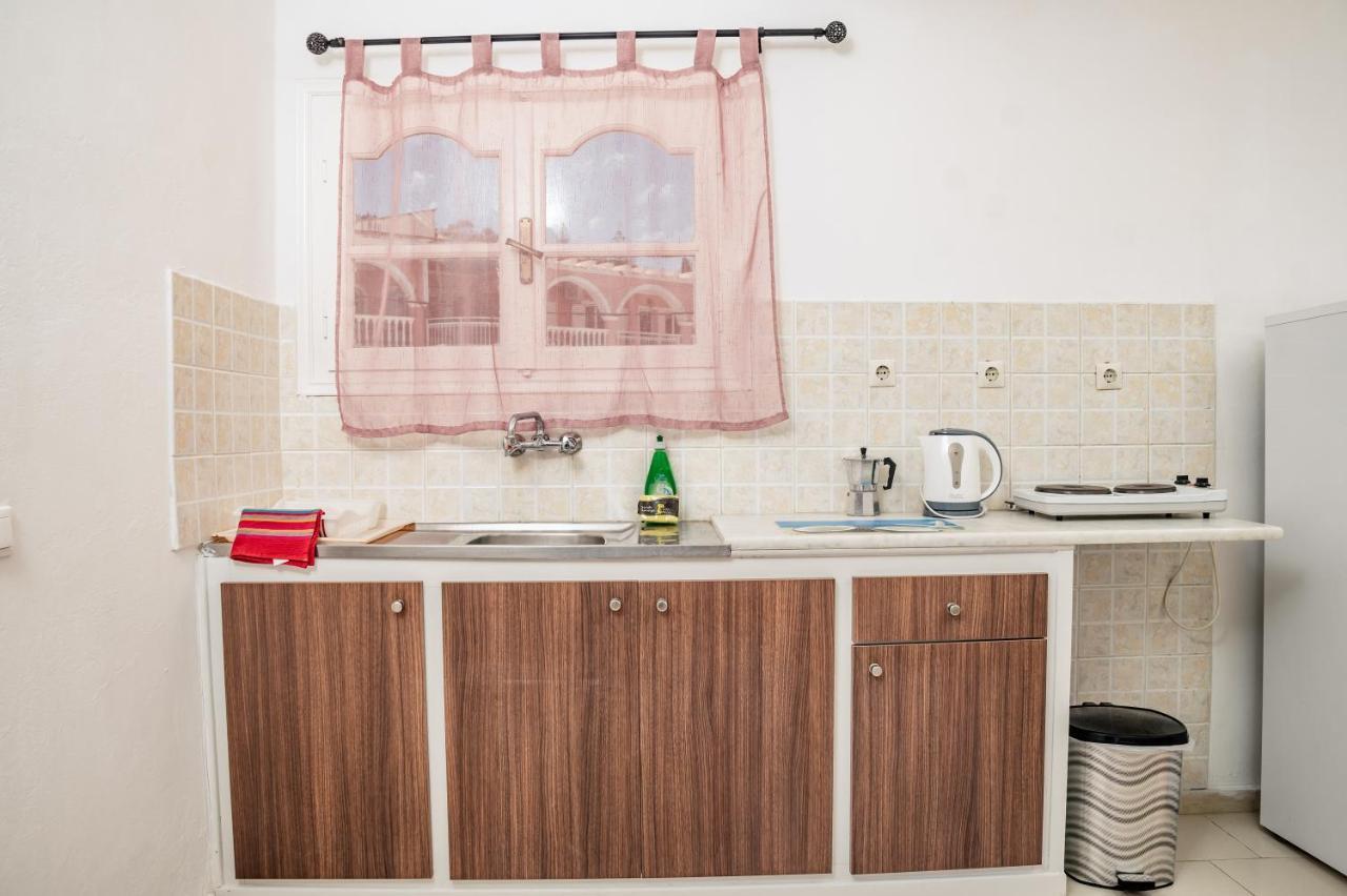 Chryssa Studios Argassi Bagian luar foto
